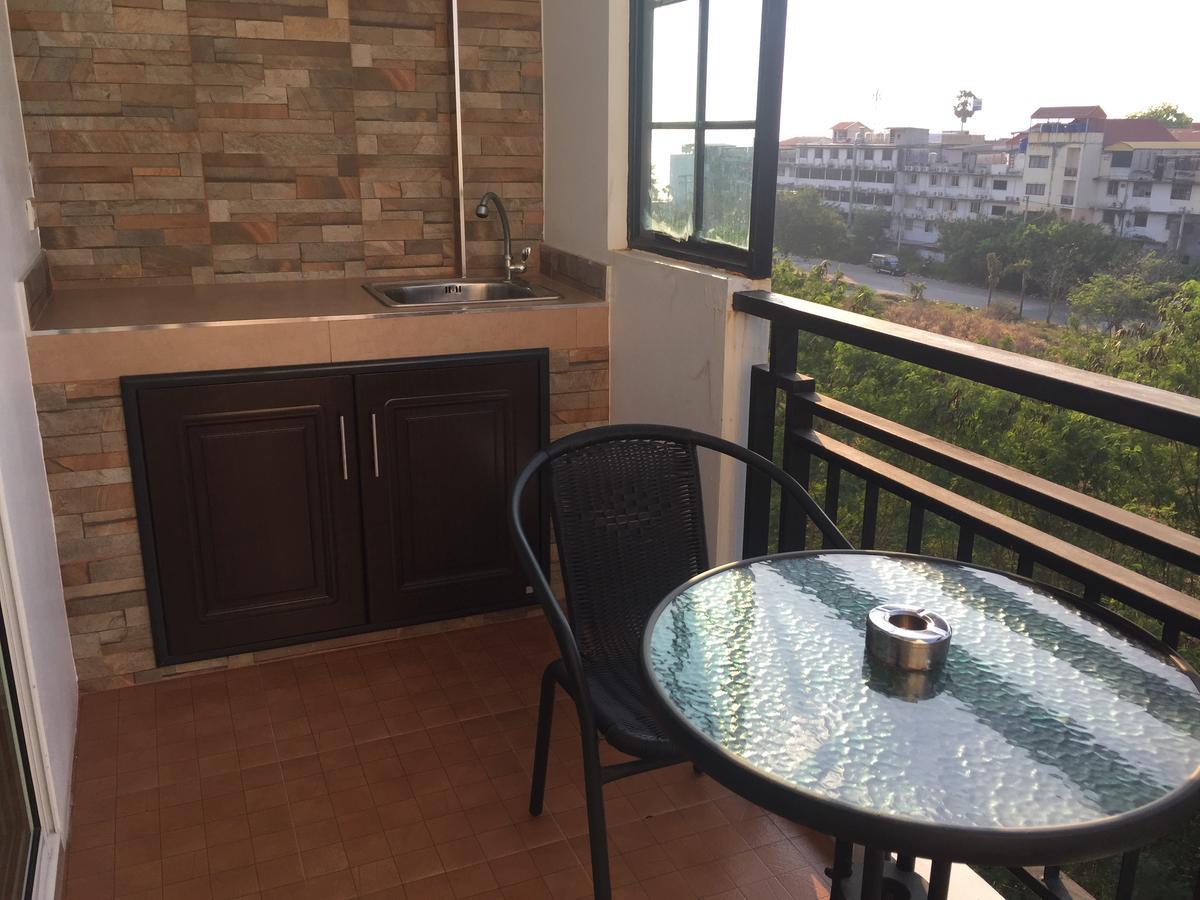 Boutique Summer House Bãi biển Jomtien Ngoại thất bức ảnh